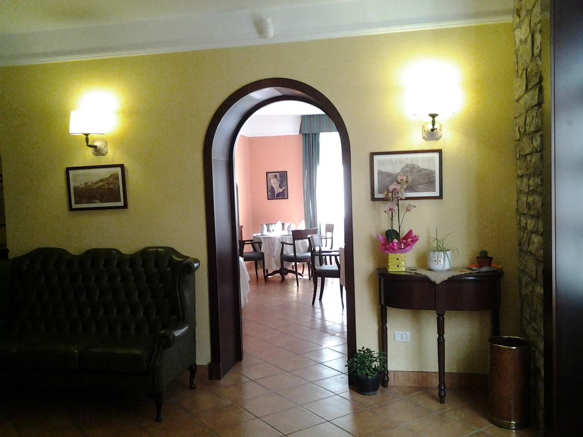 Casale Maginulfo Hotell Roccamandolfi Exteriör bild