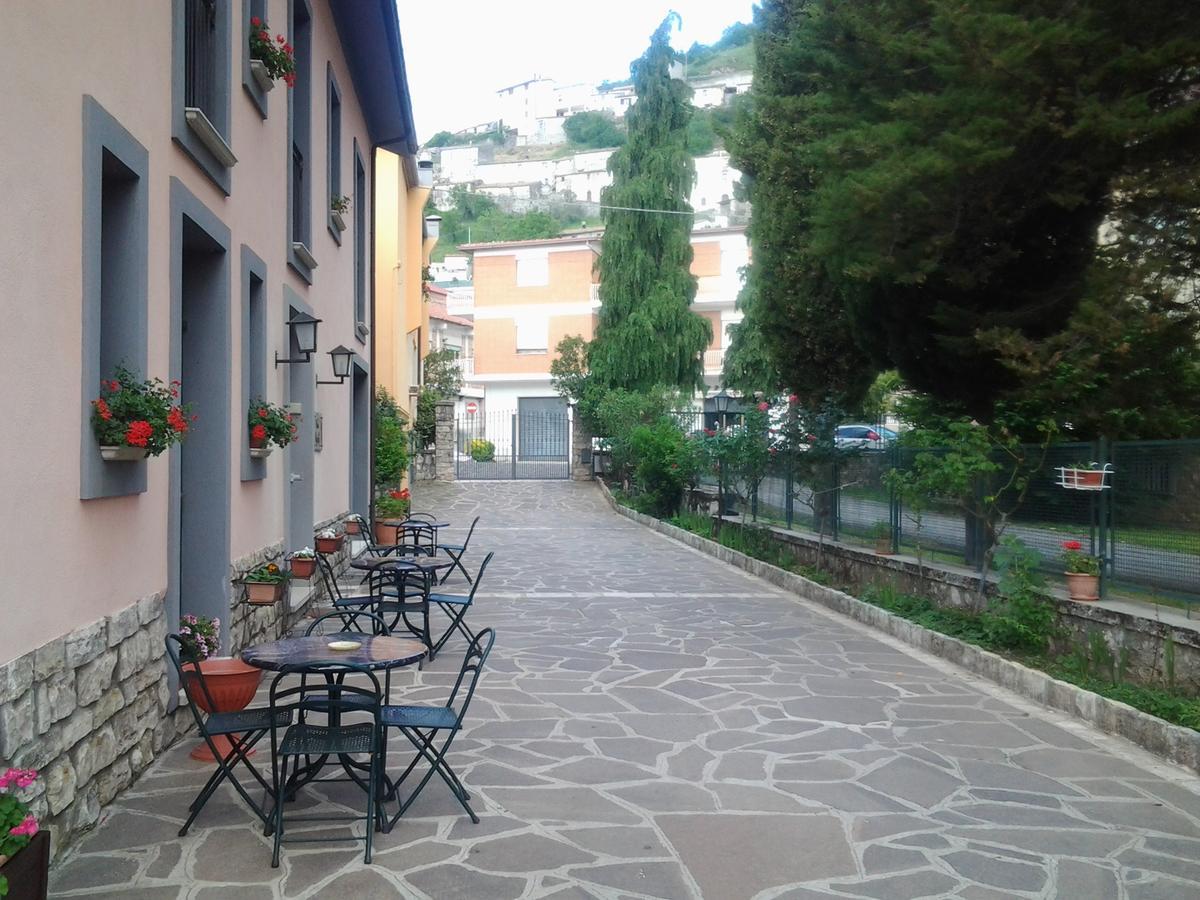 Casale Maginulfo Hotell Roccamandolfi Exteriör bild